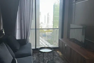 1 Bedroom Condo for rent in Silom, Bangkok near BTS Surasak