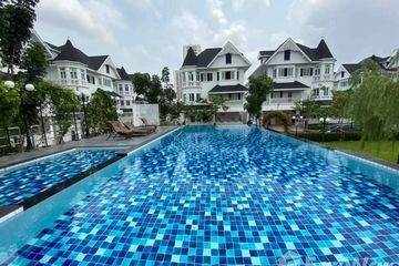 5 Bedroom House for rent in Bang Na, Bangkok near MRT Si Iam