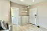 2 Bedroom Condo for rent in Thru Thonglor, Bang Kapi, Bangkok near MRT Phetchaburi