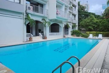 3 Bedroom Condo for rent in Khlong Toei, Bangkok near BTS Nana