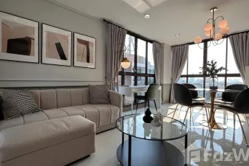 2 Bedroom Condo for rent in Khlong Ton Sai, Bangkok near BTS Wongwian Yai