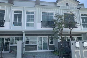 2 Bedroom Townhouse for rent in Dokmai, Bangkok