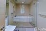 3 Bedroom Condo for rent in Liv At 49, Khlong Tan Nuea, Bangkok near BTS Thong Lo