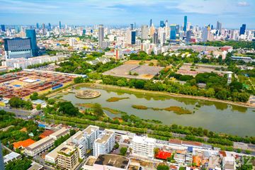 4 Bedroom Condo for rent in Khlong Toei, Bangkok near BTS Phrom Phong