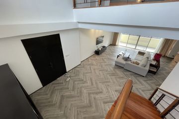 4 Bedroom Condo for rent in Khlong Tan Nuea, Bangkok