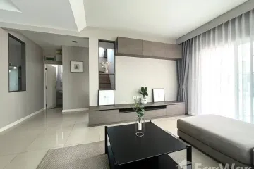 3 Bedroom House for rent in Dokmai, Bangkok