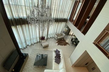 3 Bedroom Condo for rent in The Rajdamri, Pathum Wan, Bangkok near BTS Ratchadamri