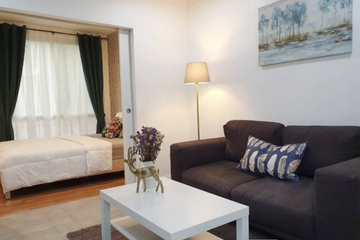 Condo for rent in Sam Sen Nok, Bangkok