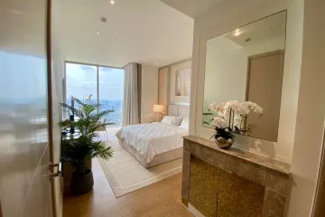 3 Bedroom Condo for rent in Khlong Ton Sai, Bangkok near BTS Charoen Nakhon