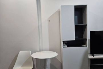 1 Bedroom Condo for rent in Bang Lamphu Lang, Bangkok near BTS Wongwian Yai