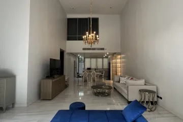 4 Bedroom Condo for rent in Khlong Tan Nuea, Bangkok near MRT Phetchaburi