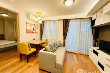 1 Bedroom Condo for rent in Khlong Toei Nuea, Bangkok near Airport Rail Link Makkasan