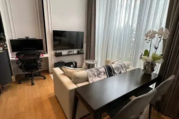 1 Bedroom Condo for rent in 28 Chidlom, Lumpini, Bangkok near BTS Chit Lom