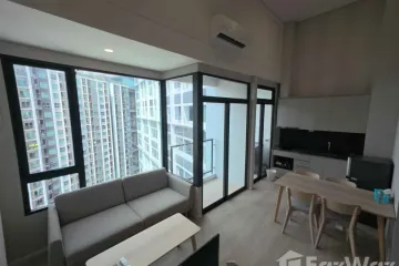 2 Bedroom Condo for rent in Bang Kapi, Bangkok near MRT Pradit Manutham