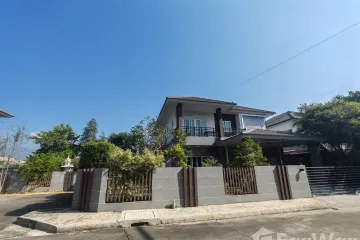 4 Bedroom House for sale in Ban Waen, Chiang Mai