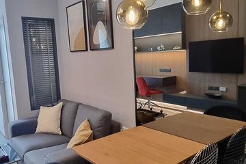 1 Bedroom Condo for rent in Si Phraya, Bangkok near MRT Sam Yan