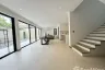 4 Bedroom Villa for rent in Phra Khanong Nuea, Bangkok near BTS Phra Khanong