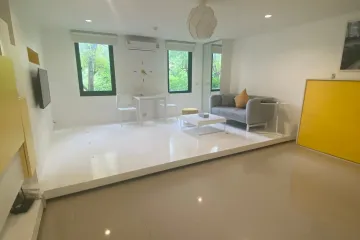 1 Bedroom Condo for rent in Benviar Tonson Residence, Lumpini, Bangkok near BTS Ratchadamri