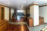 2 Bedroom Condo for rent in United Tower, Khlong Tan Nuea, Bangkok near BTS Thong Lo