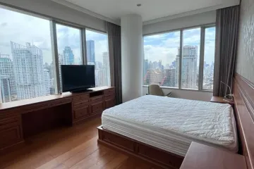3 Bedroom Condo for rent in 185 Rajadamri, Lumpini, Bangkok near BTS Ratchadamri