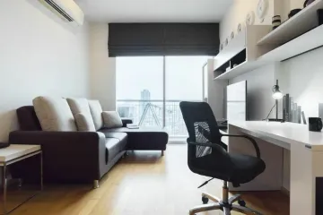 1 Bedroom Condo for rent in Thanon Phaya Thai, Bangkok near MRT Ratchathewi