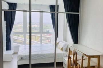 1 Bedroom Condo for rent in Pak Khlong Phasi Charoen, Bangkok near MRT Bang Wa