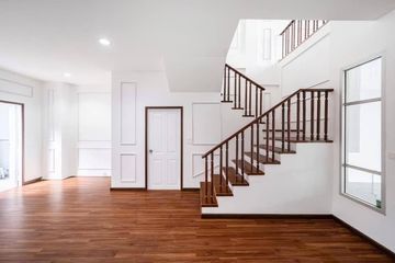 3 Bedroom Townhouse for rent in Lat Yao, Bangkok