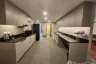 3 Bedroom Condo for rent in United Tower, Khlong Tan Nuea, Bangkok near BTS Thong Lo