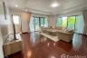 3 Bedroom Apartment for rent in P.R.Home III Apartment, Khlong Tan Nuea, Bangkok