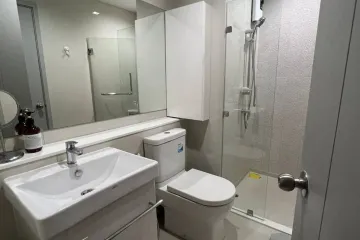 2 Bedroom Condo for rent in Bang Chak, Bangkok near BTS Bang Chak