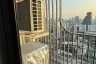 1 Bedroom Condo for rent in XT Ekkamai, Khlong Tan Nuea, Bangkok