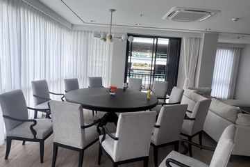 4 Bedroom Apartment for rent in Thung Maha Mek, Bangkok near BTS Chong Nonsi