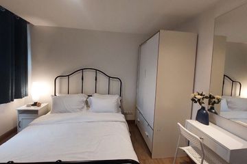 2 Bedroom Condo for rent in Phlapphla, Bangkok