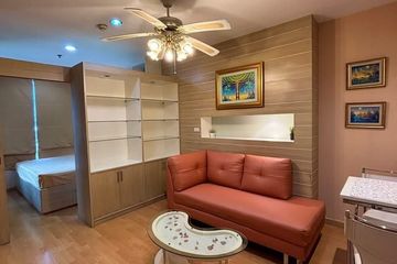 1 Bedroom Condo for rent in Chan Kasem, Bangkok near MRT Lat Phrao