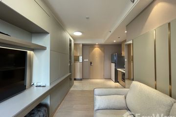 1 Bedroom Condo for rent in Regal Condo Sathorn - Naradhiwas, Thung Maha Mek, Bangkok