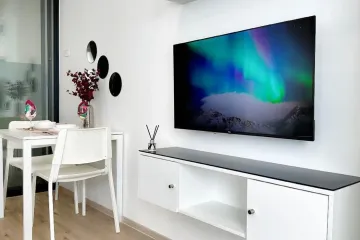 Condo for rent in Suan Luang, Bangkok near Airport Rail Link Hua Mak