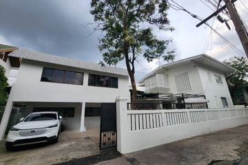 5 Bedroom House for rent in Chom Phon, Bangkok near MRT Lat Phrao