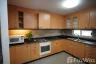 2 Bedroom Apartment for rent in Ma Peng Seng Apartment, Khlong Toei Nuea, Bangkok near BTS Asoke