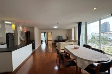 3 Bedroom Condo for rent in Khlong Toei Nuea, Bangkok near Airport Rail Link Makkasan