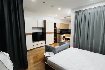 Condo for rent in The Address Chidlom, Lumpini, Bangkok near BTS Chit Lom