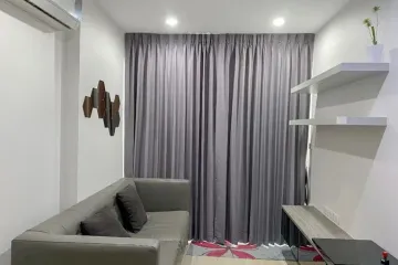 1 Bedroom Condo for rent in Bukkhalo, Bangkok near BTS Pho Nimit