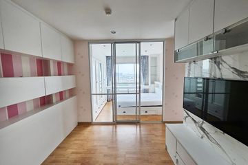 1 Bedroom Condo for rent in Pak Khlong Phasi Charoen, Bangkok near MRT Bang Wa