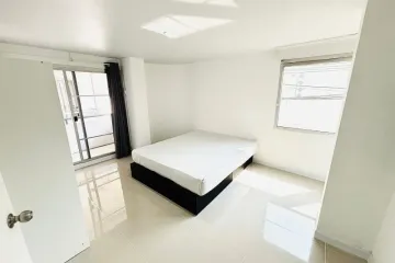 2 Bedroom Condo for rent in Phra Khanong, Bangkok near BTS Phra Khanong