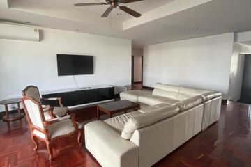 4 Bedroom Condo for rent in Khlong Tan Nuea, Bangkok near BTS Phrom Phong