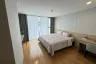 2 Bedroom Apartment for rent in Piya Apartment Sukkhumvit 15, Khlong Toei Nuea, Bangkok near Airport Rail Link Makkasan
