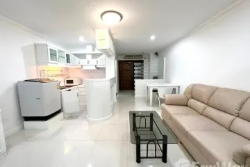 1 Bedroom Condo for rent in Supalai Place, Khlong Tan Nuea, Bangkok near BTS Phrom Phong