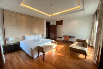 3 Bedroom Condo for rent in Lumpini, Bangkok near BTS Ratchadamri