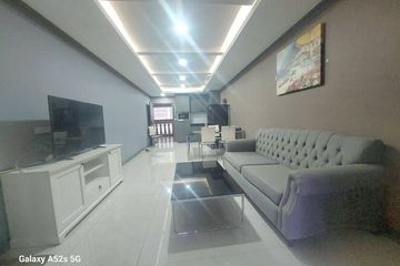 1 Bedroom Condo for rent in Silom, Bangkok near BTS Saphan Taksin