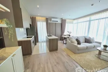 2 Bedroom Condo for rent in Rhythm Ekkamai Estate, Khlong Tan Nuea, Bangkok near BTS Ekkamai