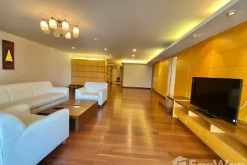 2 Bedroom Condo for rent in Khlong Toei Nuea, Bangkok near MRT Sukhumvit